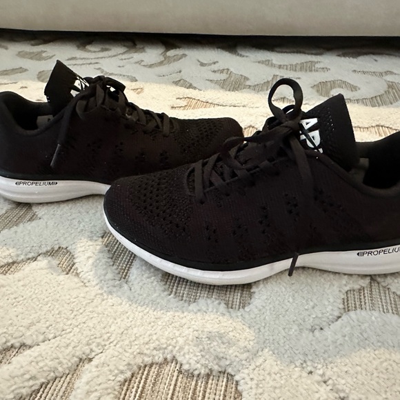 APL PROPELIUM TENNIS SHOES WOMENS - Picture 4 of 4